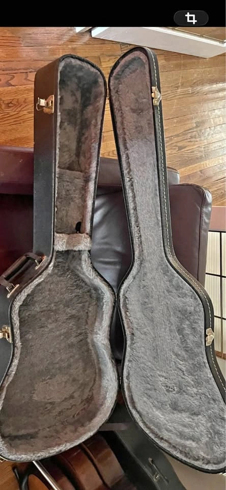 Hardshell guitar case
