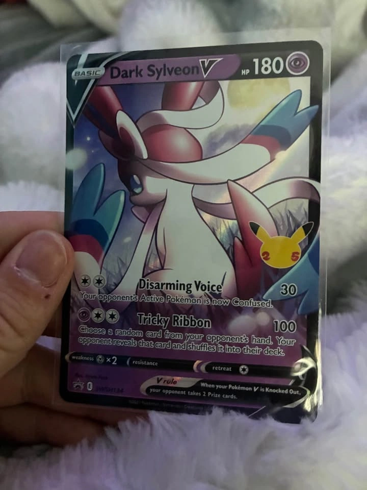 Dark Sylveon -LOOKING FOR TRADES - photo 2