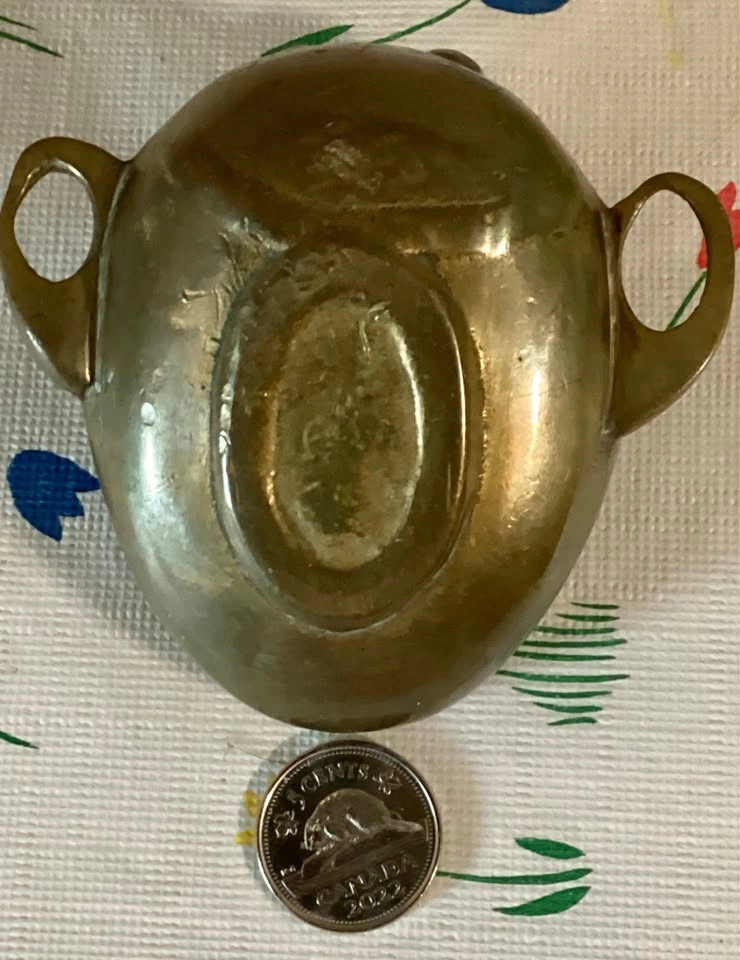3 Vintage Collectible Ashtrays 1 Japanese Brass and 2 ceramics b - photo 3