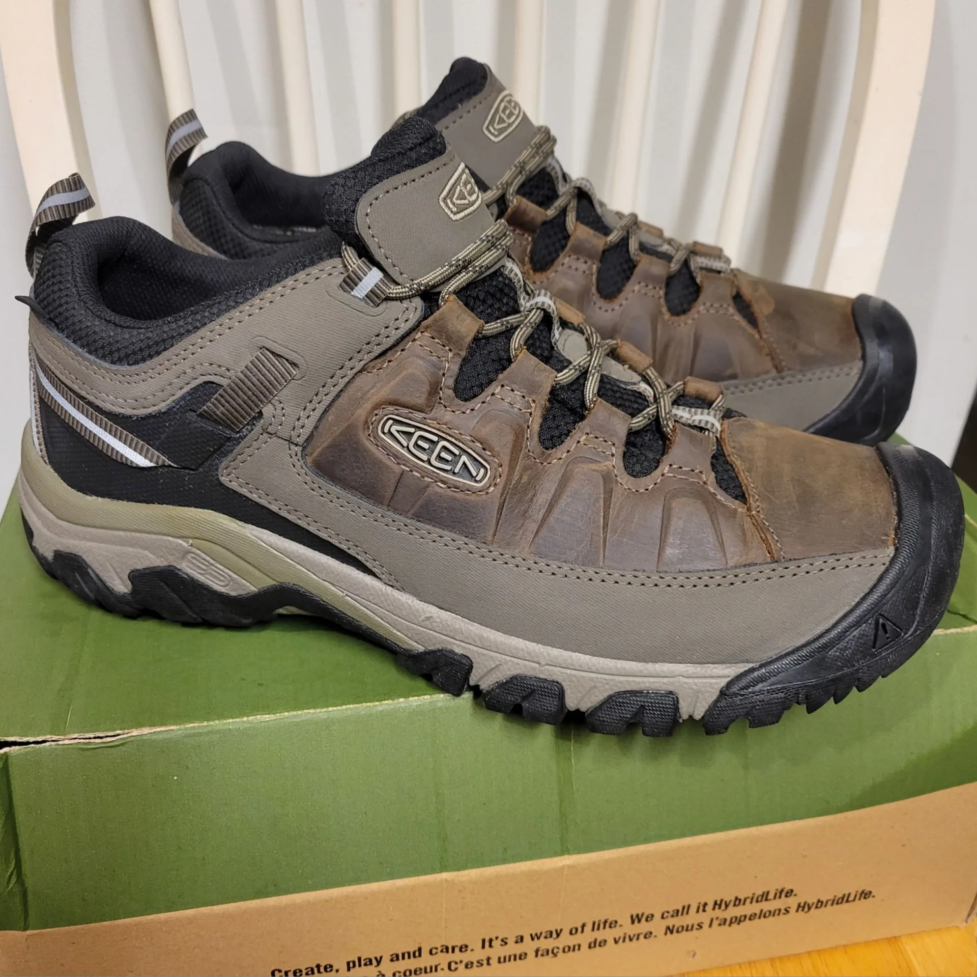 Keen Targhee III Men's Low Waterproof Hiking Boots Size 12