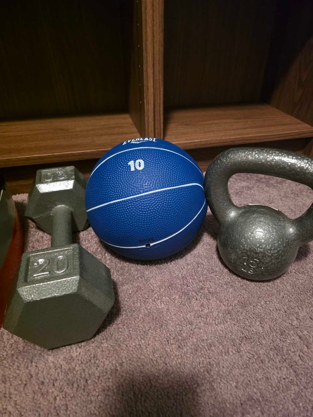 Workout Equipment - photo 3
