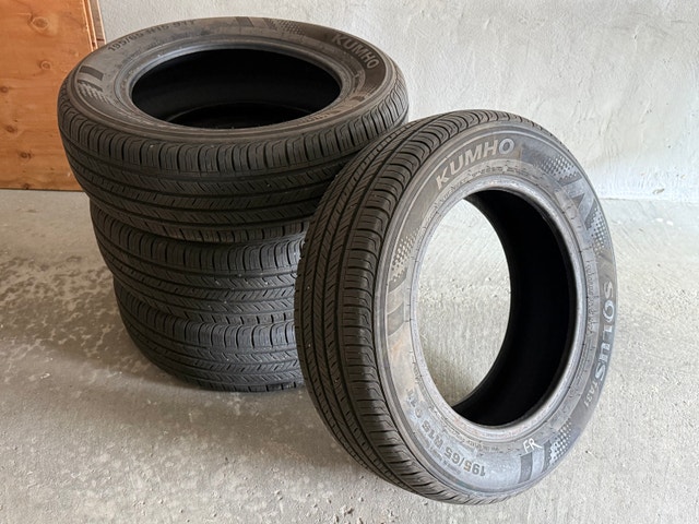 Kumho Solus TA11 / All Season Tires / 195/65R15