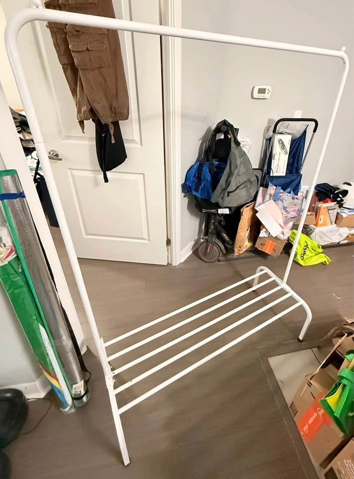 Clothes rack
