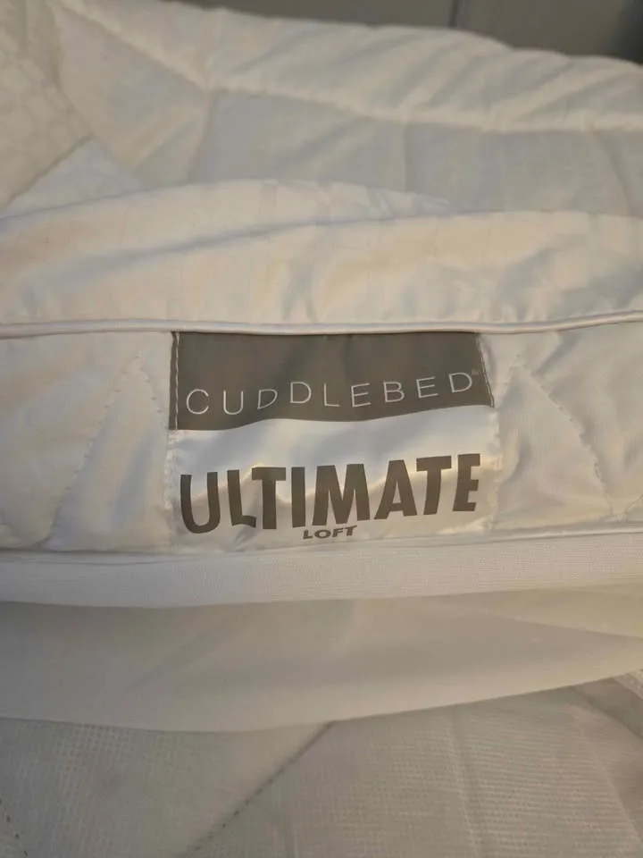 Full Size Bed Set – Mattress + Base + Extras Included image indicator(7)