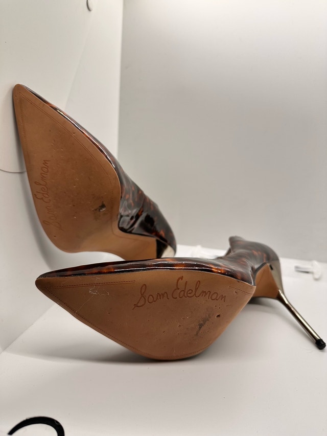 Sam Edelman Tortoiseshell Patent Pointed-Toe Pumps with Silver S - photo 5