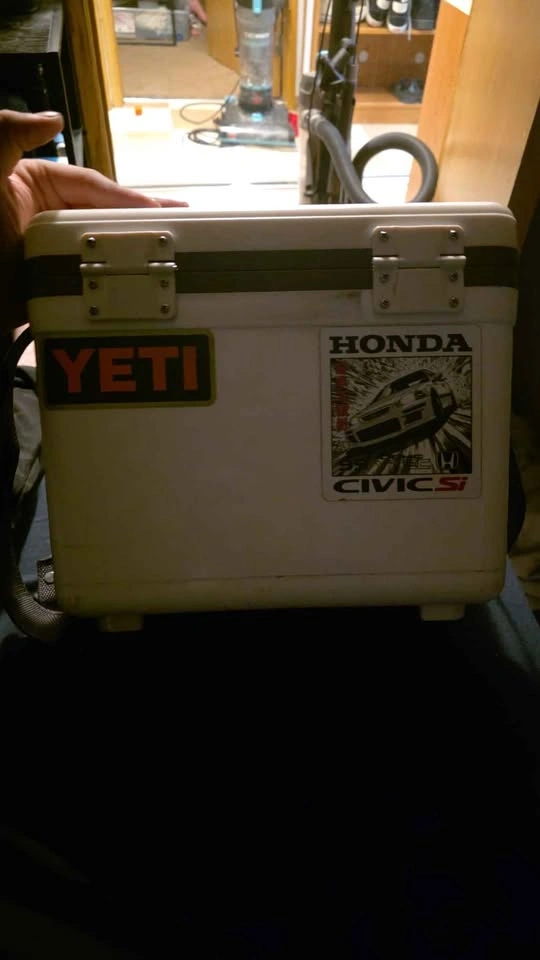 Engel 7.5 Quart Hard Shell Cooler - photo 2