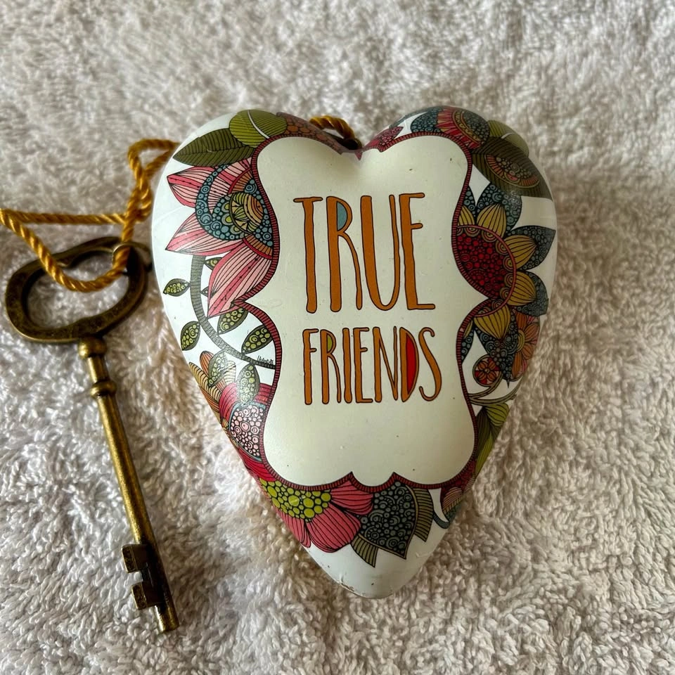True Friends Heart Ornament by Valentina Ramos - photo 2