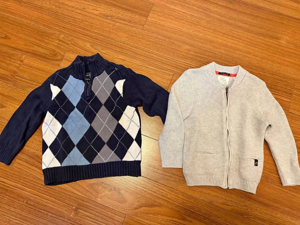 4T sweaters
