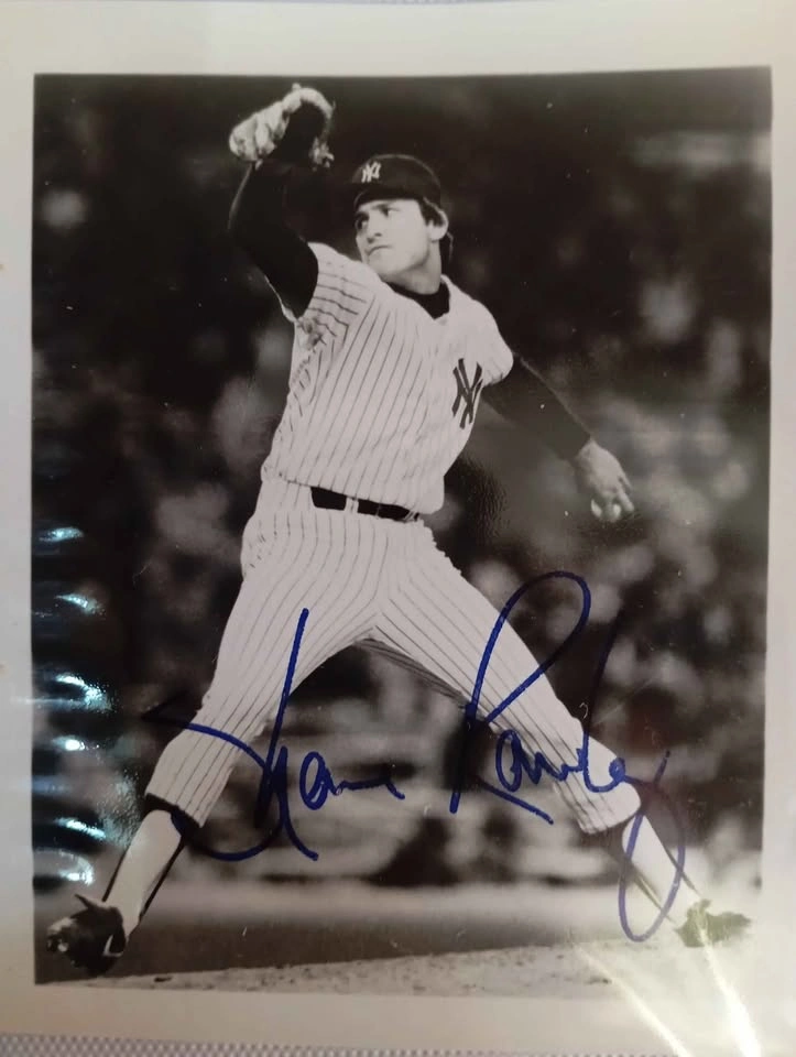 36 Vintage Black & White Signed NY Yankees Photo Album - photo 3