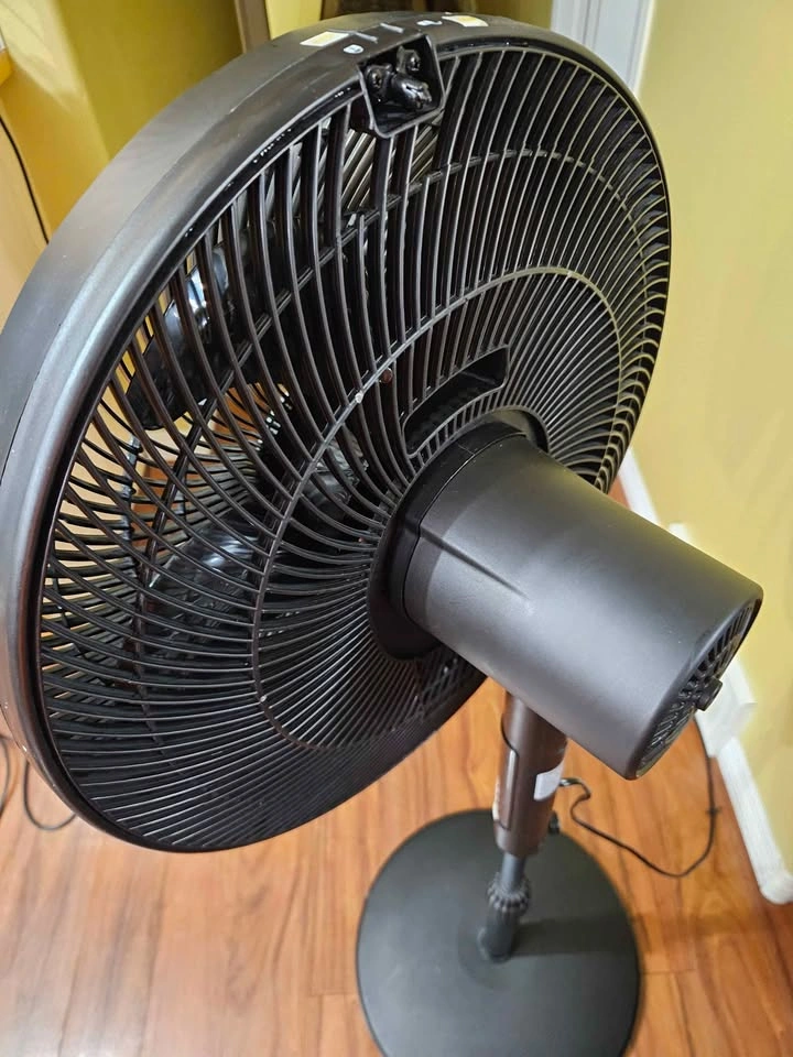 Comfortmate pedestal fan (Great used condition) - Taradale - photo 3