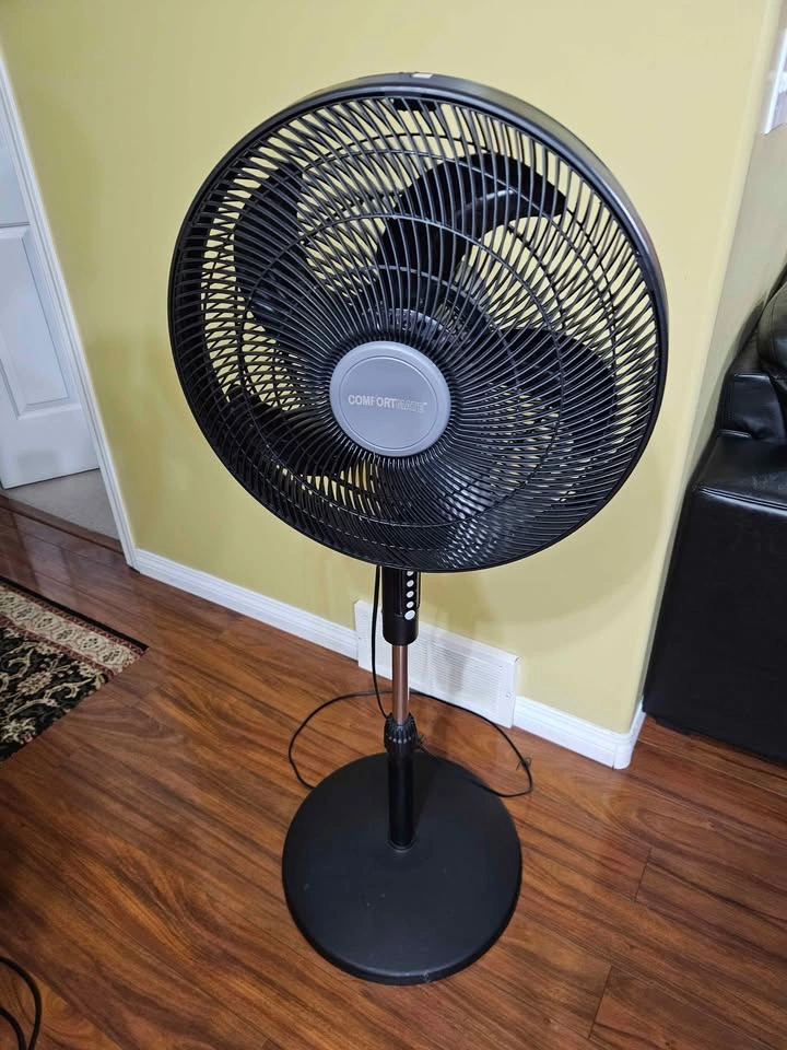 Comfortmate pedestal fan (Great used condition) - Taradale - photo 5