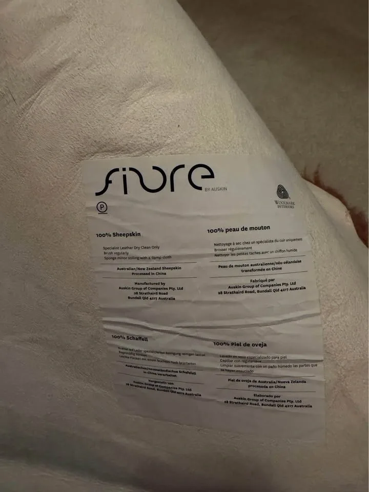 100% sheepskin area rug - photo 2