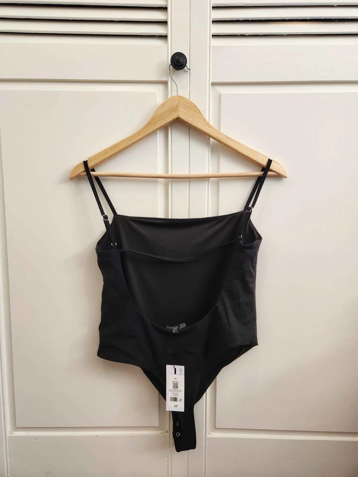 New DYNAMITE Camisole Bodysuit – Women’s Medium - photo 2