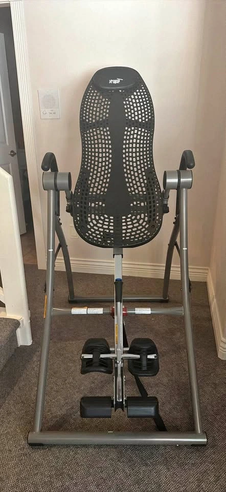 Spine stretcher