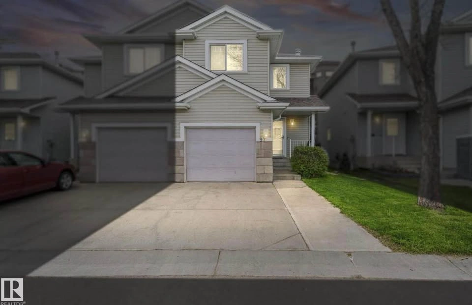 3 Beds 2.5 Baths - House