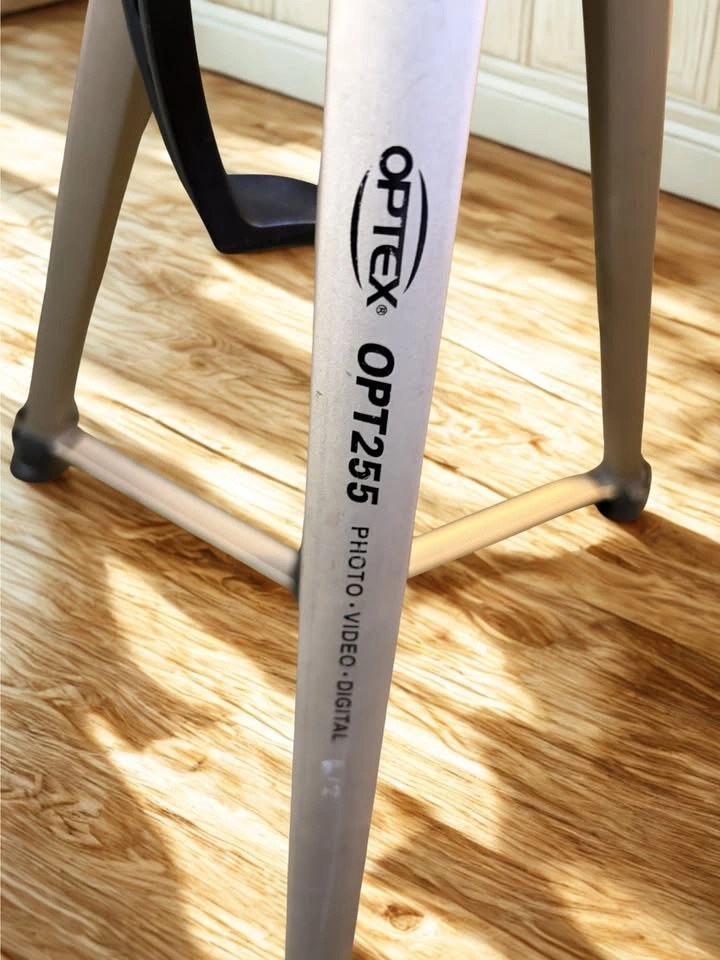 Tripod for iPhone, Camera or Content Creation- OPTEX OPT255 - photo 2