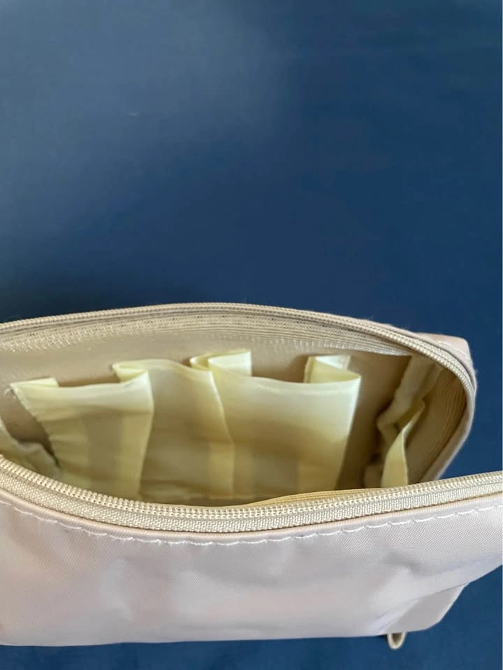 Small Makeup Pouch - photo 5