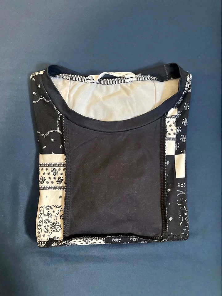 Bluenotes Black Stitched Baby Tee • XS