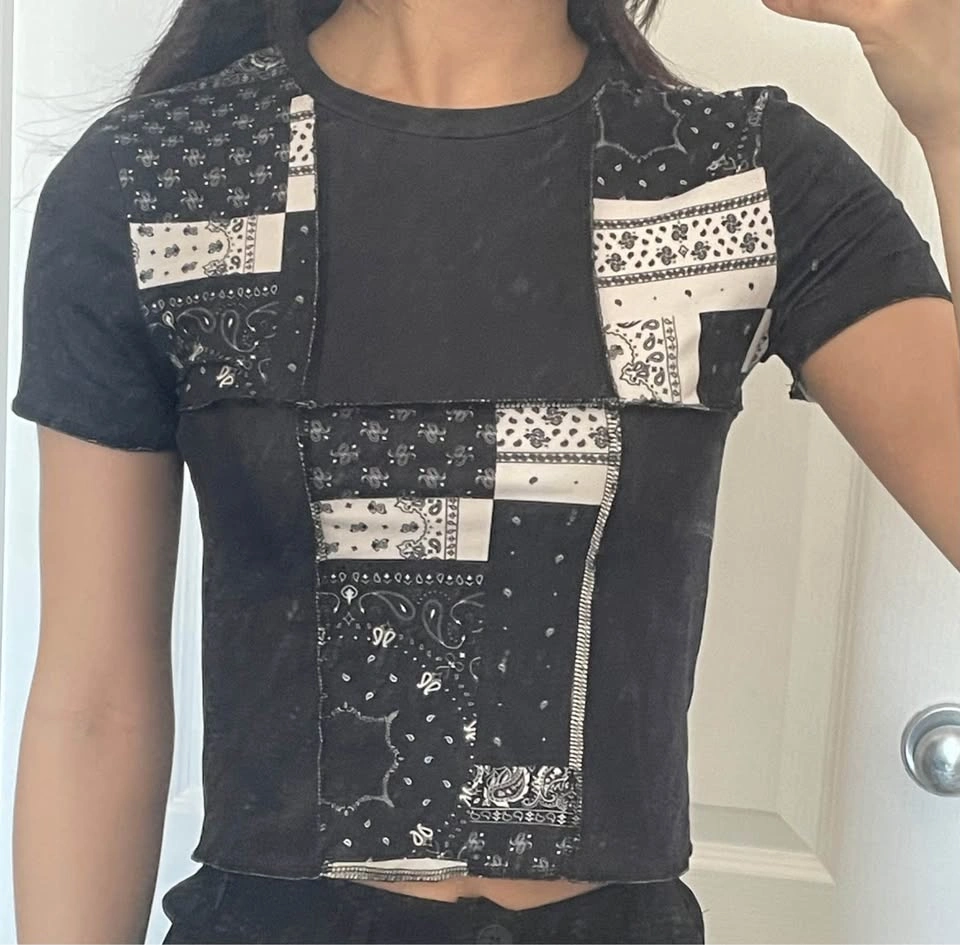 Bluenotes Black Stitched Baby Tee • XS - photo 5
