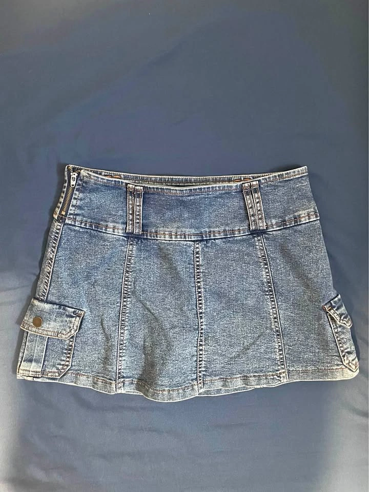 Refuge Cargo Denim Skort • XS