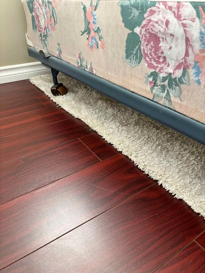 Double/Full mattress, box spring and metal frame - photo 2