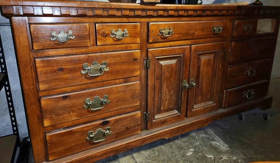 Link-Taylor Colonial Pine Vintage Furniture 2-Piece Set