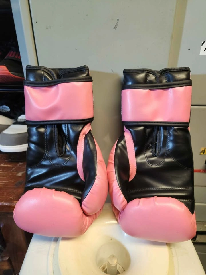 boxing gloves - photo 2
