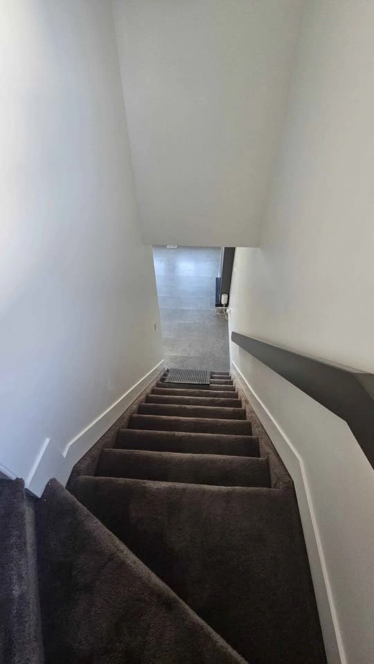 3 Beds 2.5 Baths - House - photo 4