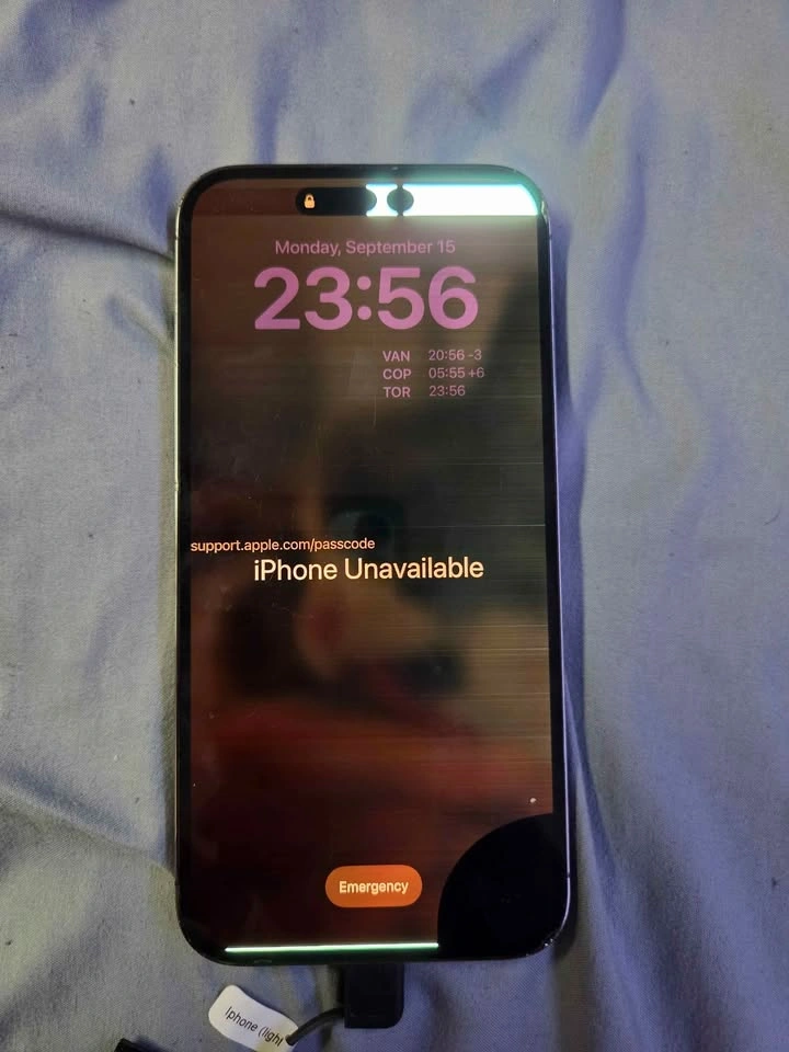 Iphone 14 pro max - photo 2