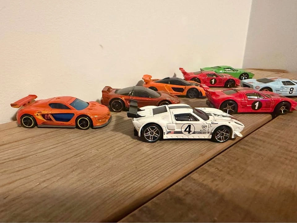 Hot Wheels
