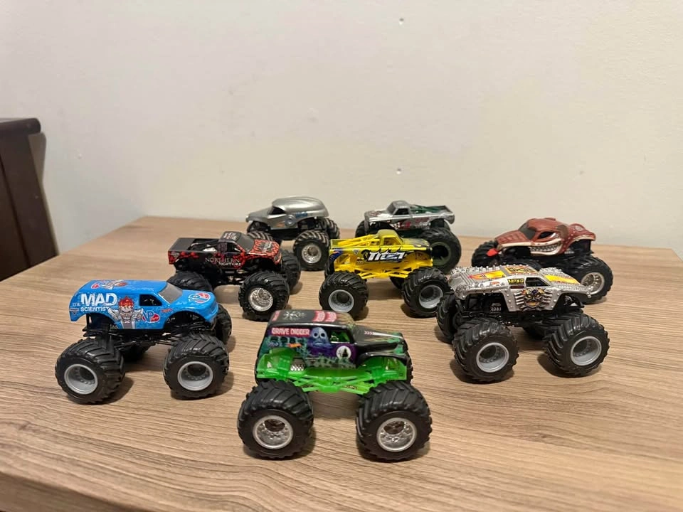 Monster Trucks