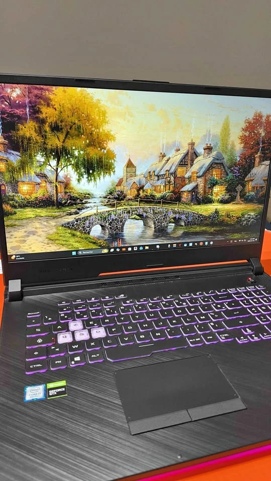 Asus ROG Gaming Laptop 17"