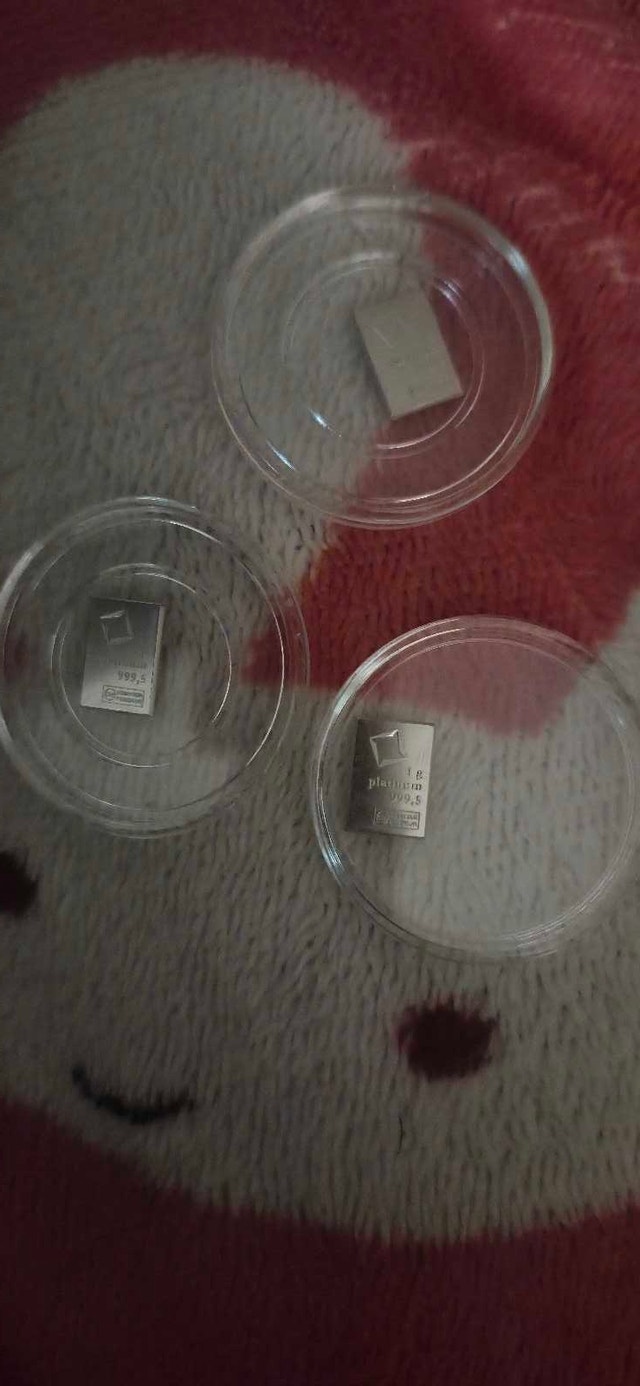 3 Platinum bars sealed 1g each, selling together or single - photo 2