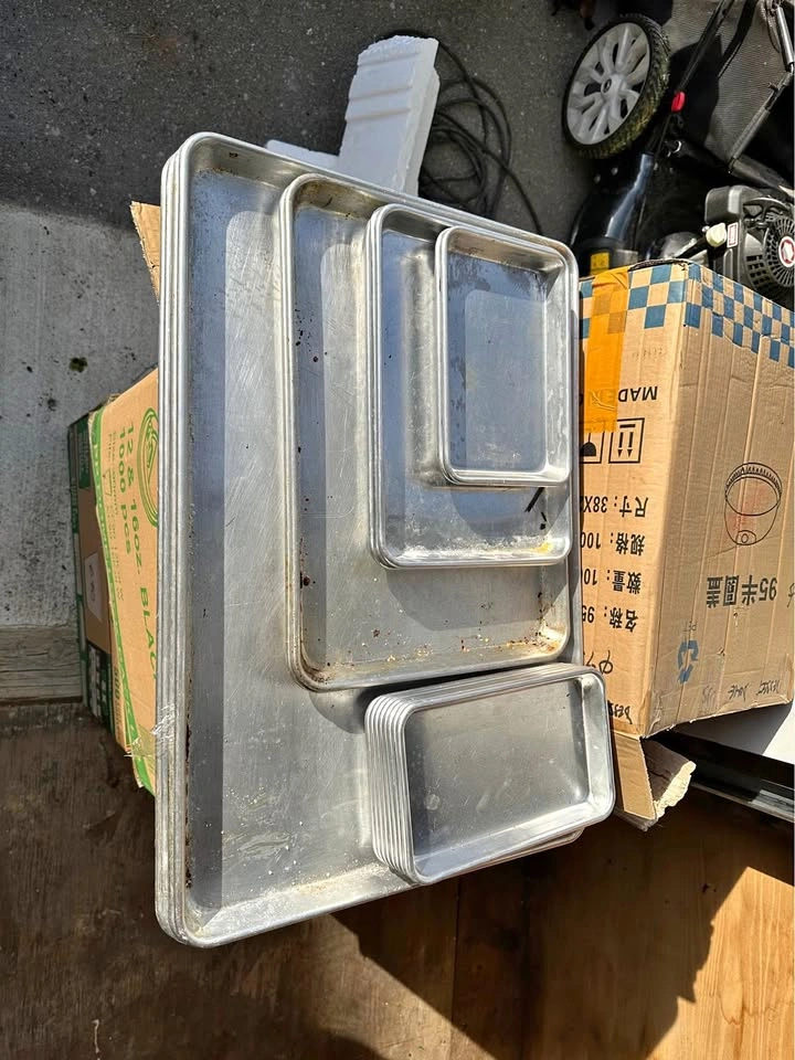 Commercial Pans/Trays
