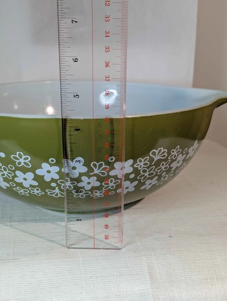 PYREX Spring Blossom Green Cinderella Mixing Bowl 444 4 qt - photo 2