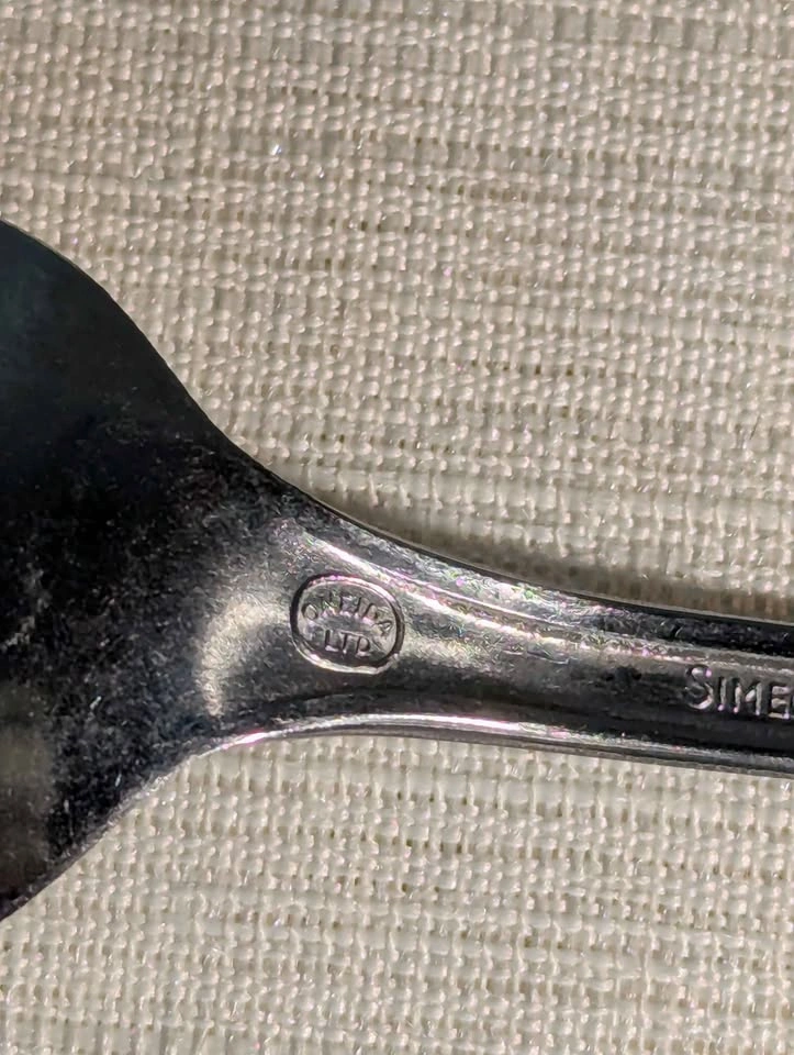 Oneida Ltd Simeon L. & George H. Rogers Set of 6 Iced Tea Spoons - photo 4