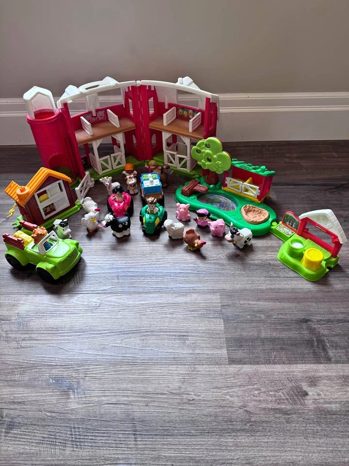Fisher-Price Little People Farm Playset Big Bundle