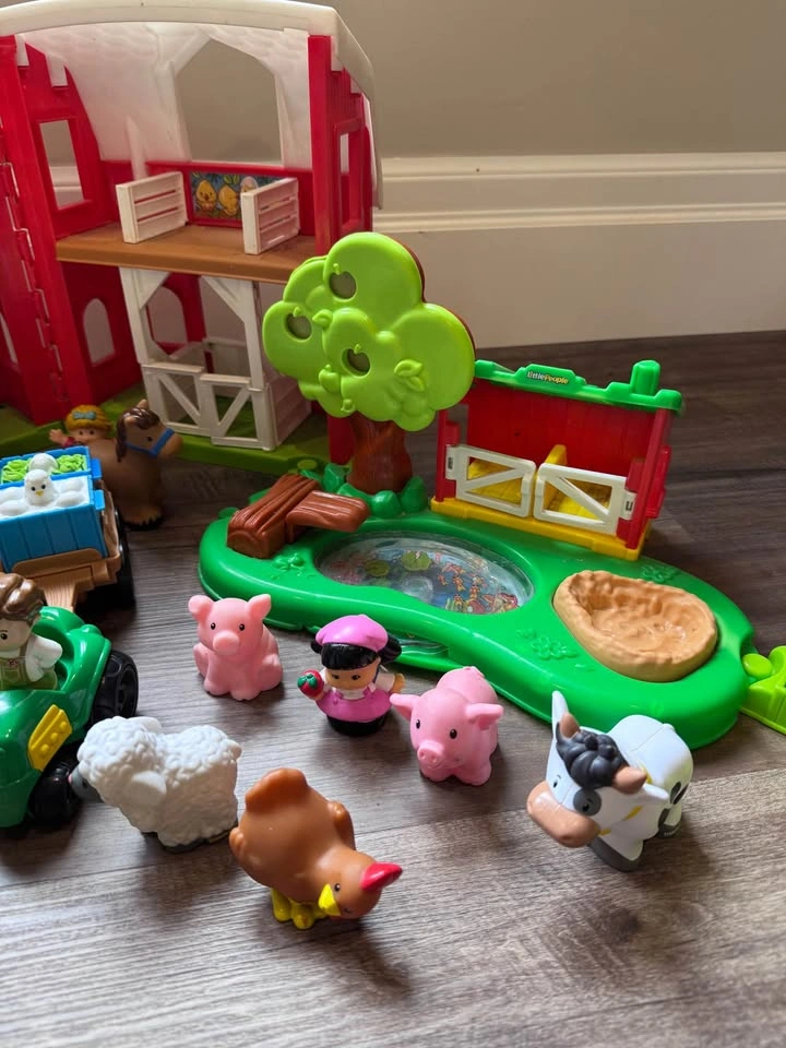 Fisher-Price Little People Farm Playset Big Bundle - photo 4