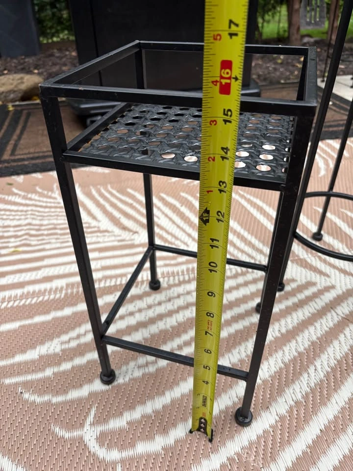 Charming Set of 4 Black Metal Plant Stands - photo 5