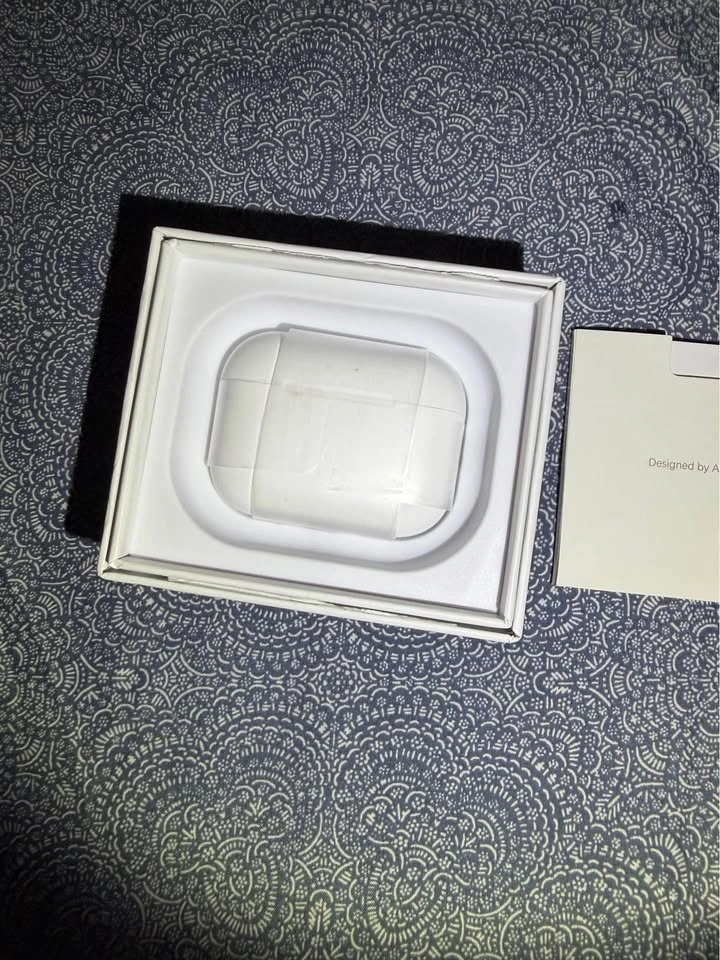 AirPod gen 3 pros - photo 3