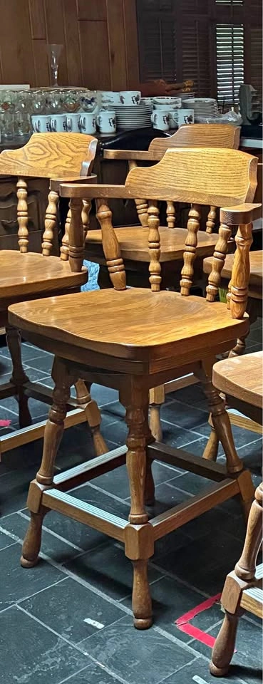 6 Mid Century Ethan Allen Counter height Bar Stools