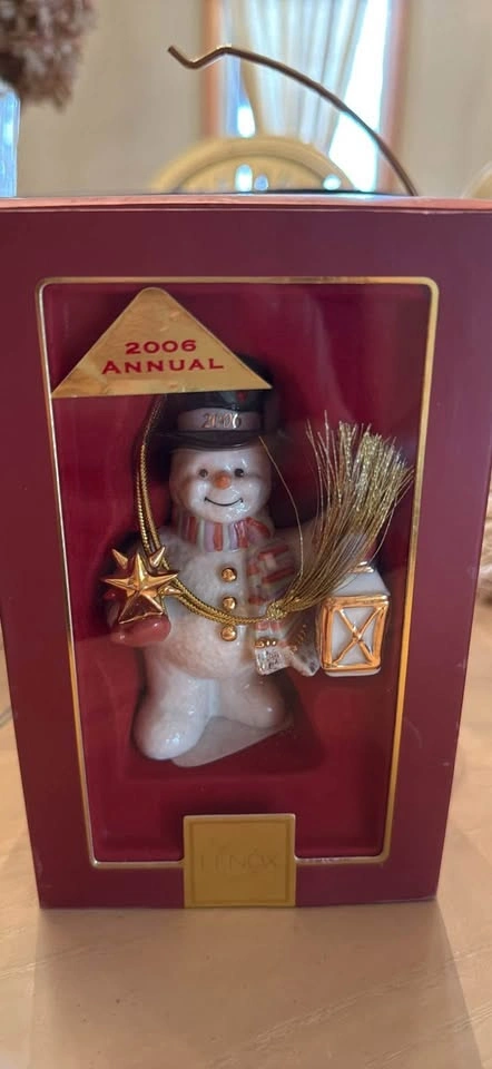 LENOX 2006 Annual SNOWMAN ornament -- STARLIGHT -- -- NEW in BOX - photo 3