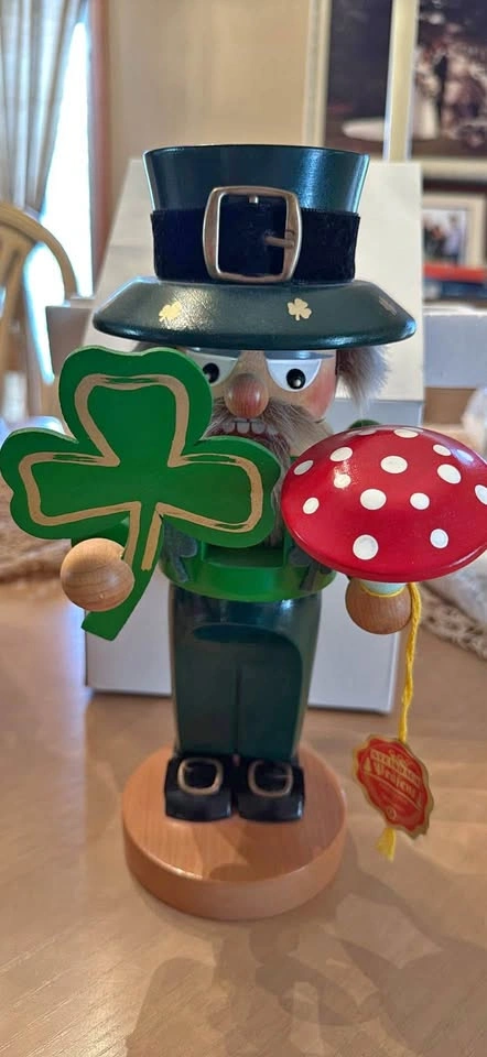 Steinbach Leprechaun Nutcracker 11” Original Volkskunst
