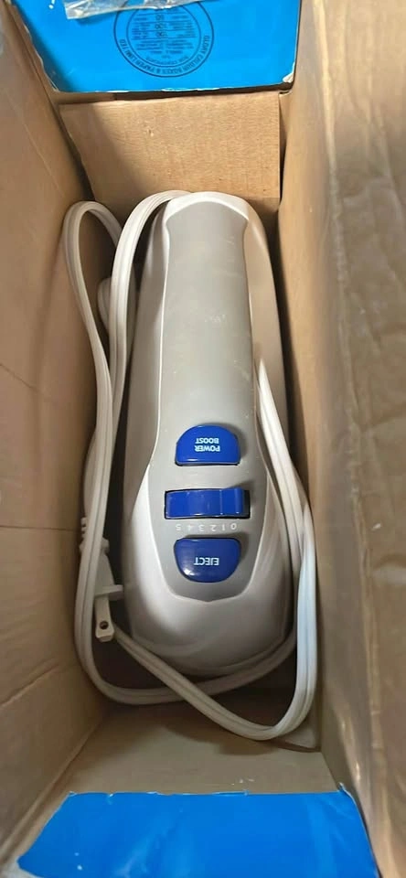 Black & Decker PowerPro 250-Watt mixer