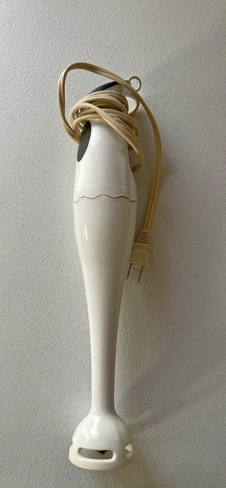 Hand blender