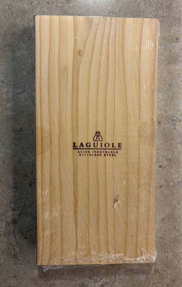 New in Box Laguiole Professional Stainless Steel Steak Knife Set - photo 2
