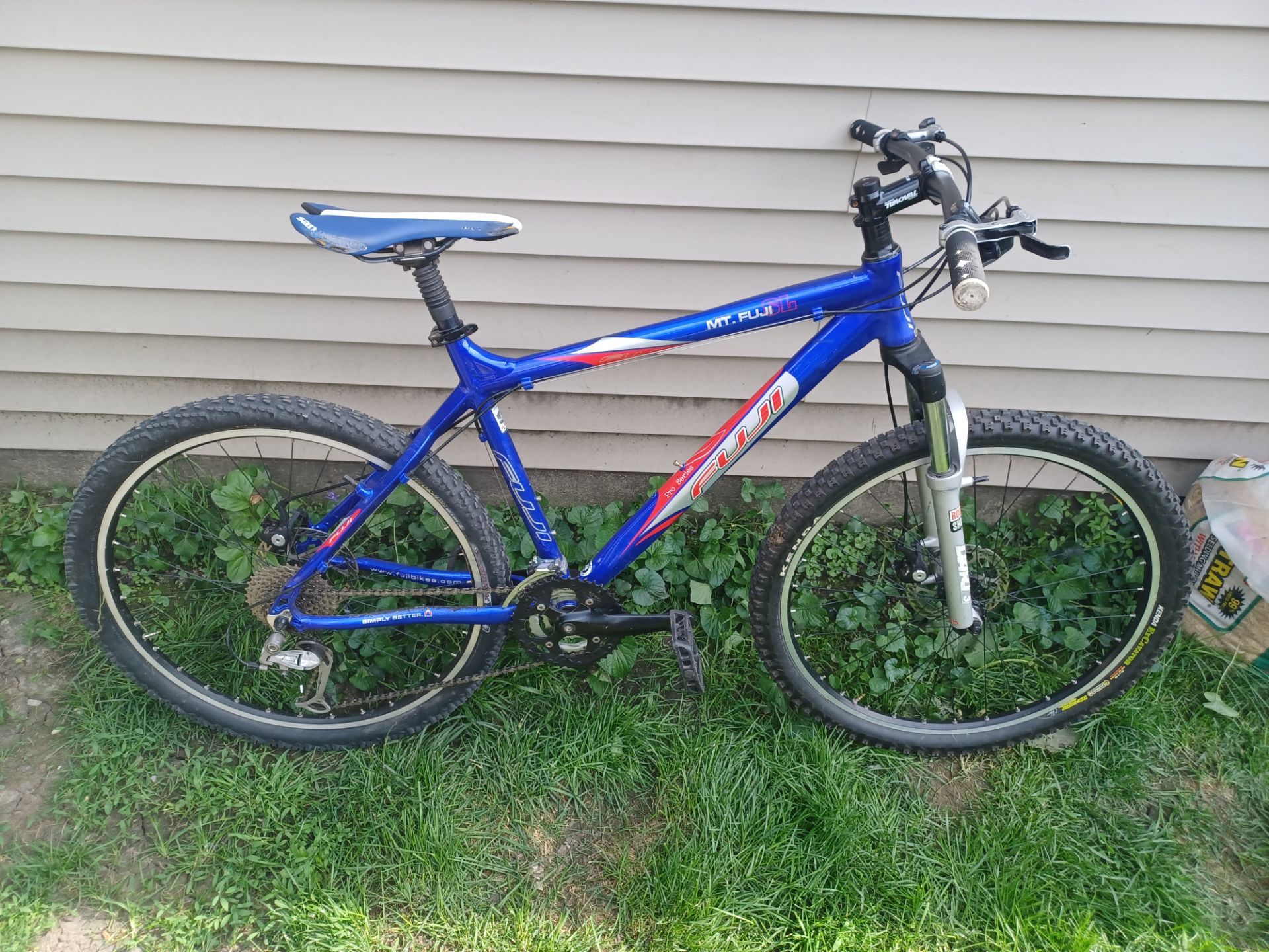 Aluminum Fuji Mt. Fuji Mountain Bike Custom Upgraded