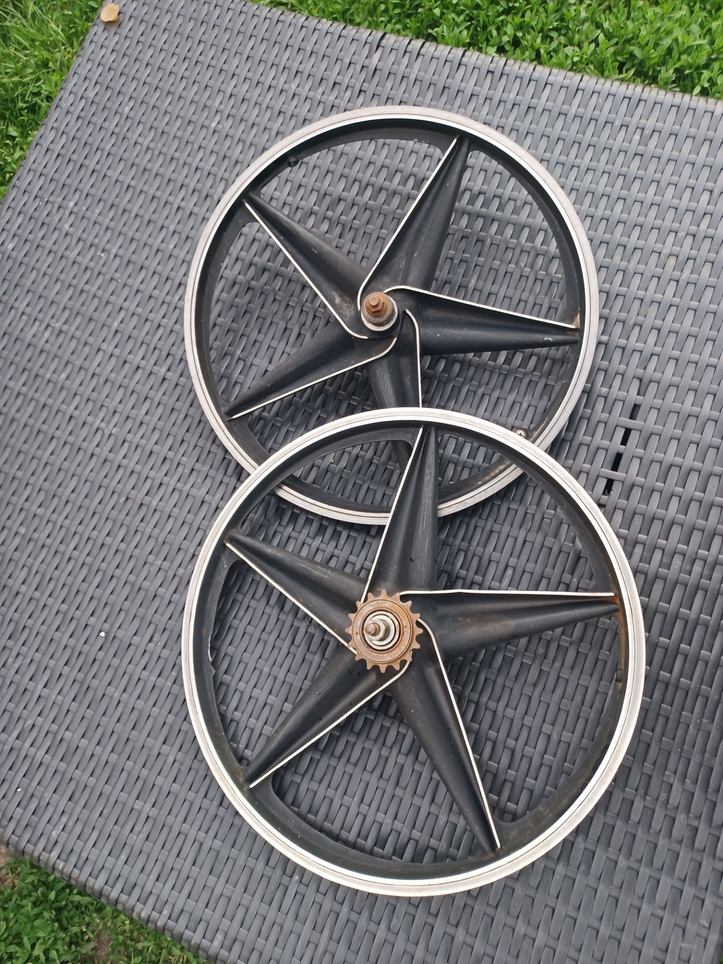 Mongoose bmx mags 20in metal