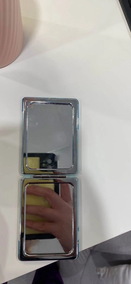 2 portable foldable mirror - photo 2