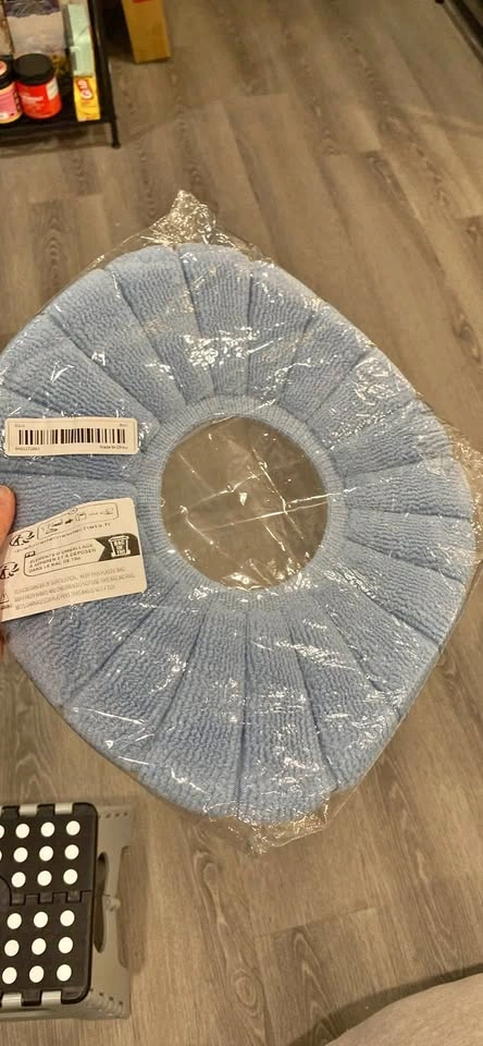 Toilet seat cover
